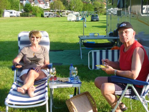 Camping Weserbergland ist Camping an der Weser in Bodenwerder, auf dem Campingplatz oder im Ferienhaus, ganz nach belieben.